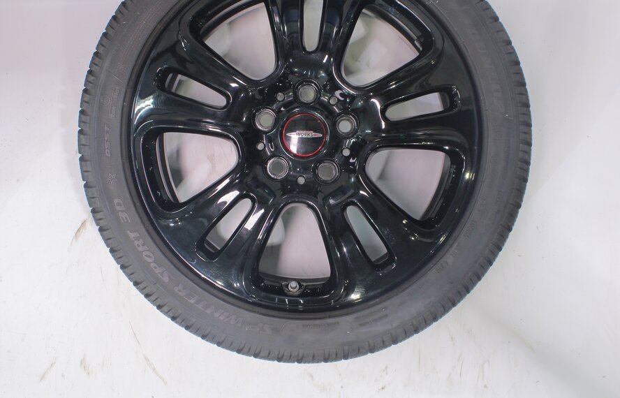 Mini Mini Cooper / S / One / Convertible F55 F56 F57 JCW510 17 inch wheels Dunlop Runflat Winter Tires Original