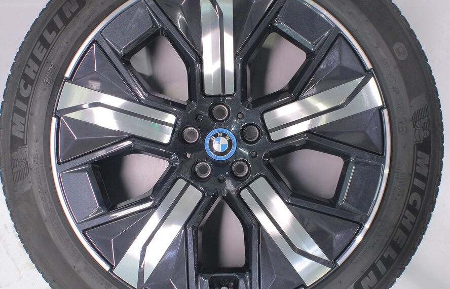 BMW BMW iX i20 1010 21 inch wheels Michelin Winter Tires Original