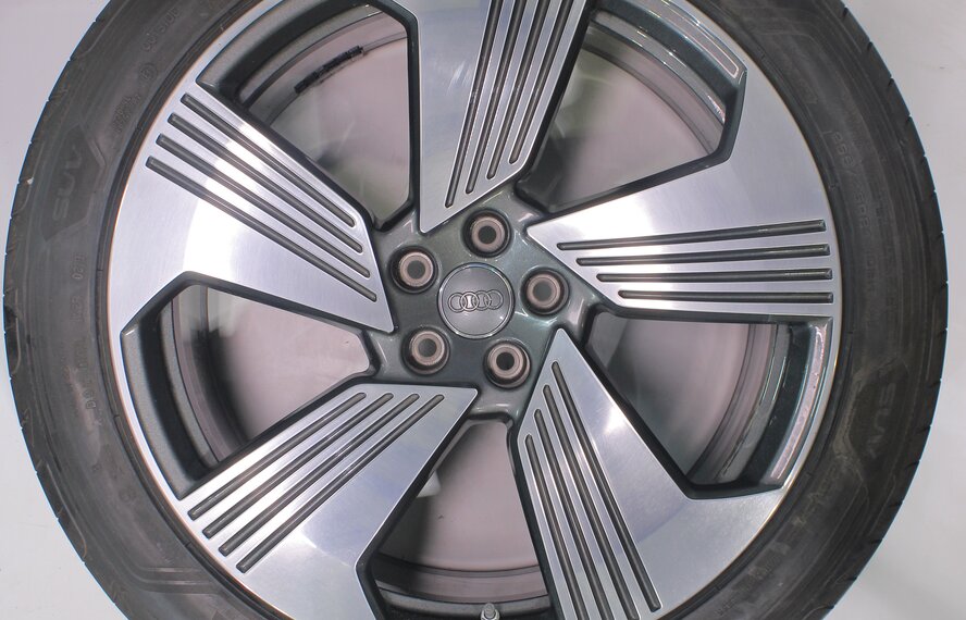 Audi Audi e-tron GE Q8 e-tron 21 inch wheels Goodyear Summer Tires Original