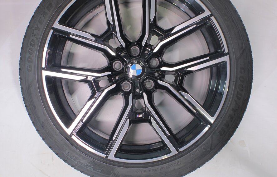 BMW BMW 4 Series i4 G26 859M 19 inch wheels Goodyear Winter Tires Original