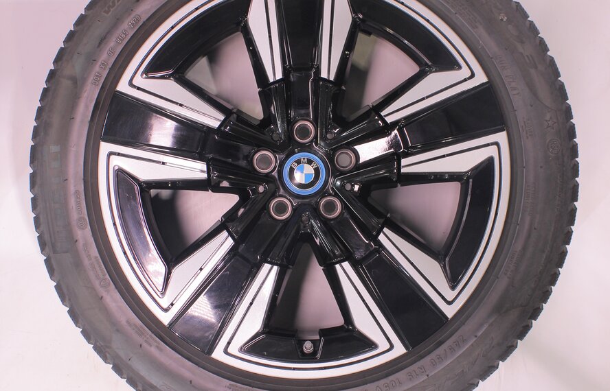 BMW BMW iX3 G08 842 19 inch wheels Pirelli Runflat Winter Tires Original