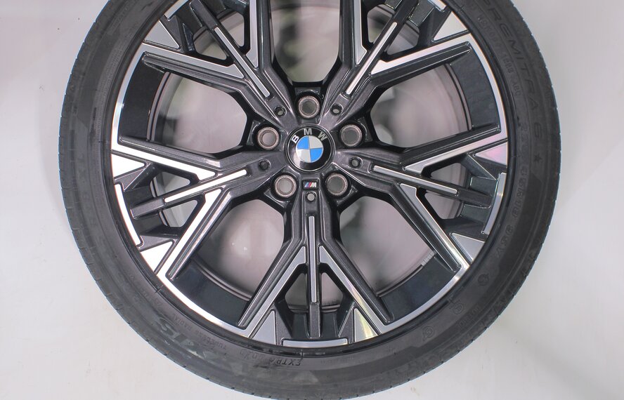 BMW BMW 1 Series 2 Series F70 F74 975M 18 inch wheels Maxxis Summer Tires Original