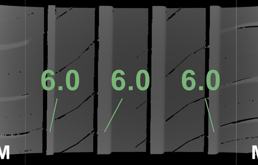 BMW BMW 1 Series 2 Series F70 F74 975M 18 inch wheels Maxxis Summer Tires Original