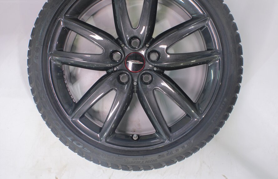 Mini Mini Clubman F54 JCW815 18 inch wheels Pirelli Runflat Winter Tires Original