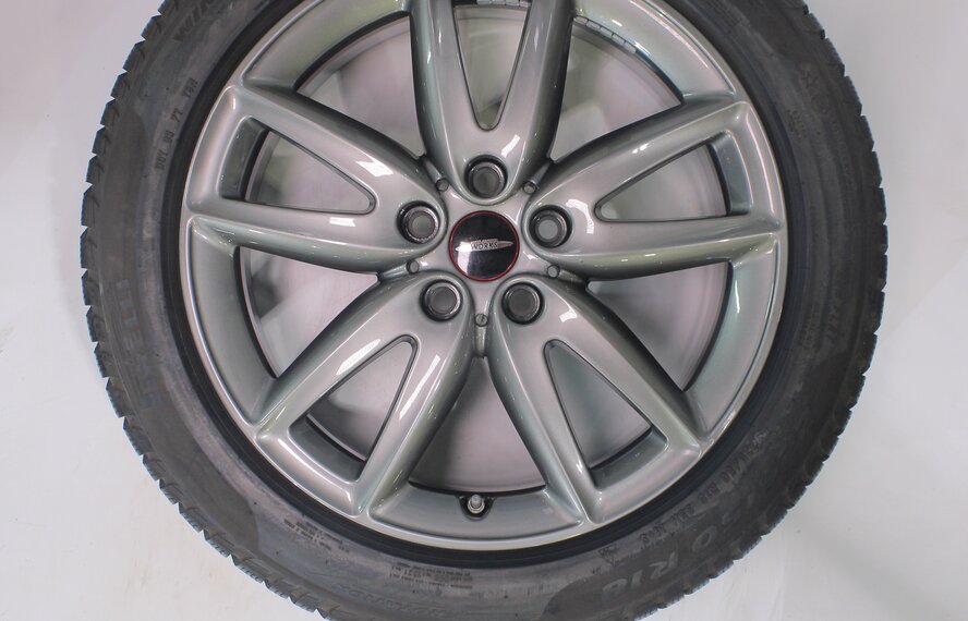 Mini Mini Countryman F60 JCW815 18 inch wheels Pirelli Runflat Winter Tires Original