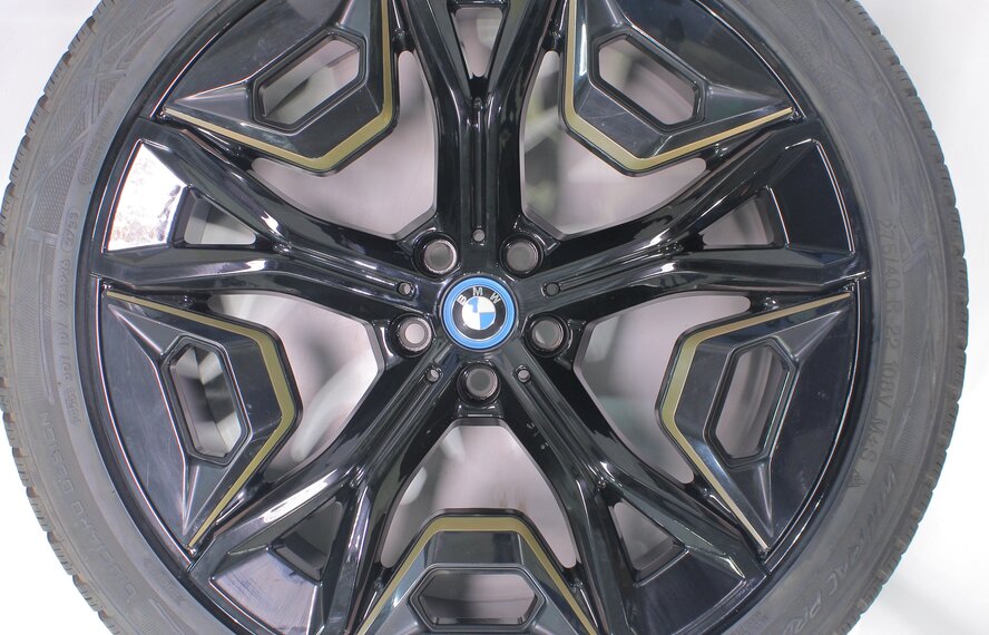 BMW BMW iX i20 1020 22 inch wheels Vredestein Winter Tires Original