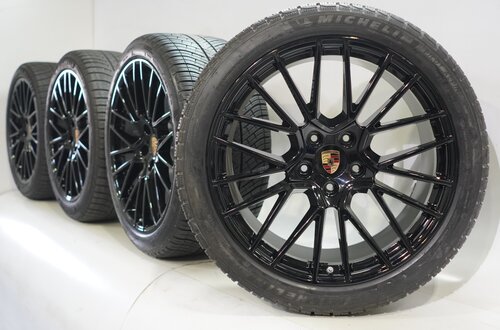 Porsche Porsche Cayenne Coupe 21 inch rims Michelin Winter tires Original