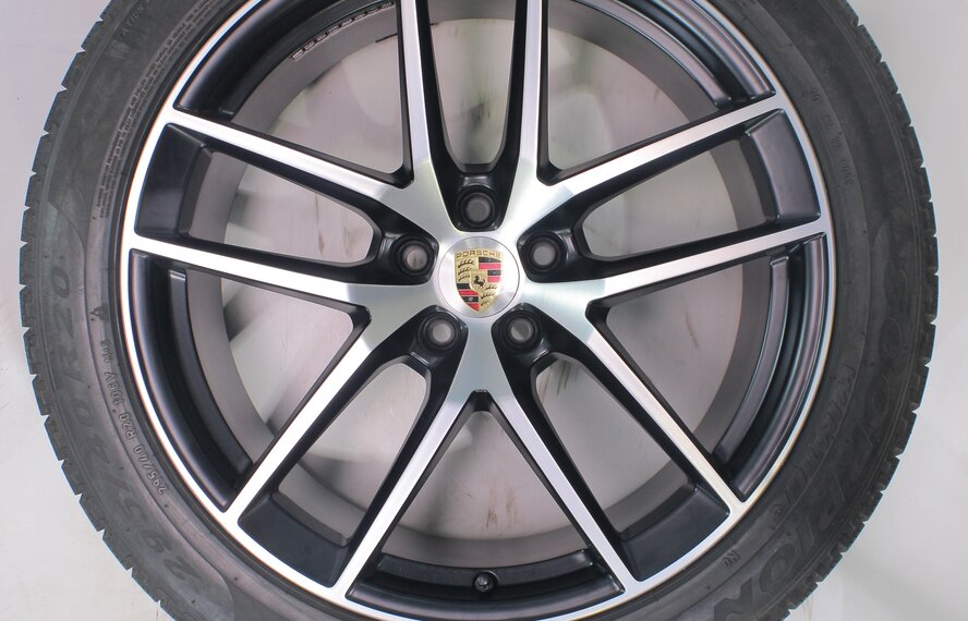 Porsche Porsche Macan II + III 95B 20 inch wheels Pirelli Winter Tires Original