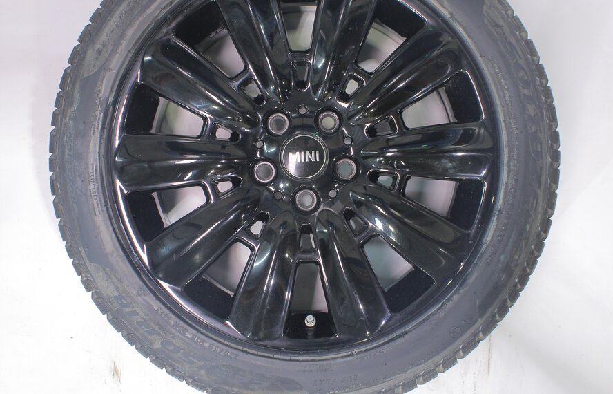 Mini Mini Countryman F60 533 18 inch wheels Pirelli Runflat winter tires New Original