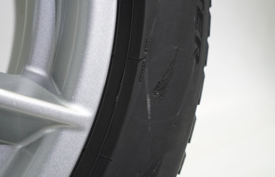 BMW BMW 5 Series G30 G31 8 Series G14 G15 G16 618 17 inch rims Pirelli Winter Tires Original