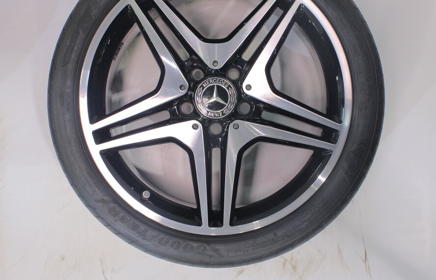 Mercedes Mercedes A B CLA Class W176 W117 W246 18 inch rims Goodyear Summer Tires Original