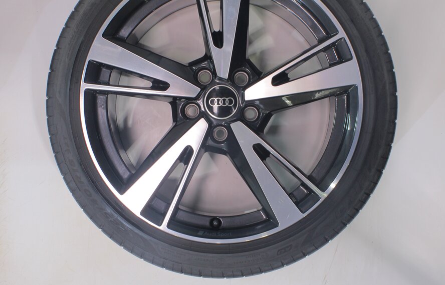 Audi Audi A3 S3 8Y 8V 19 inch wheels Pirelli Summer Tires Original