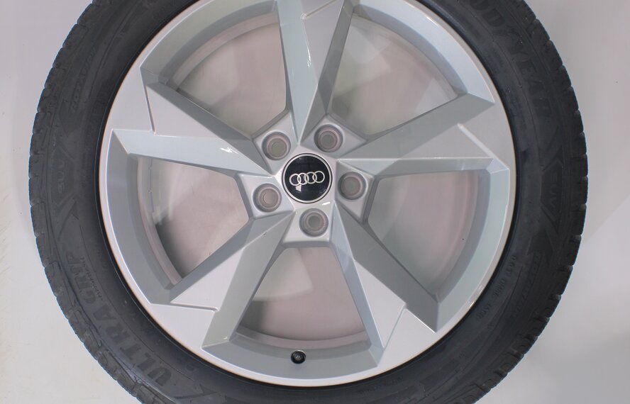 Audi Audi Q3 SQ3 F3B 19 inch wheels Goodyear Winter Tires Original
