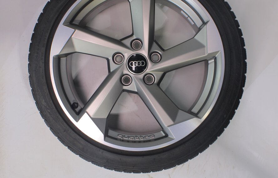 Audi Audi A3 8V 18 inch wheels Bridgestone Winter Tires Original