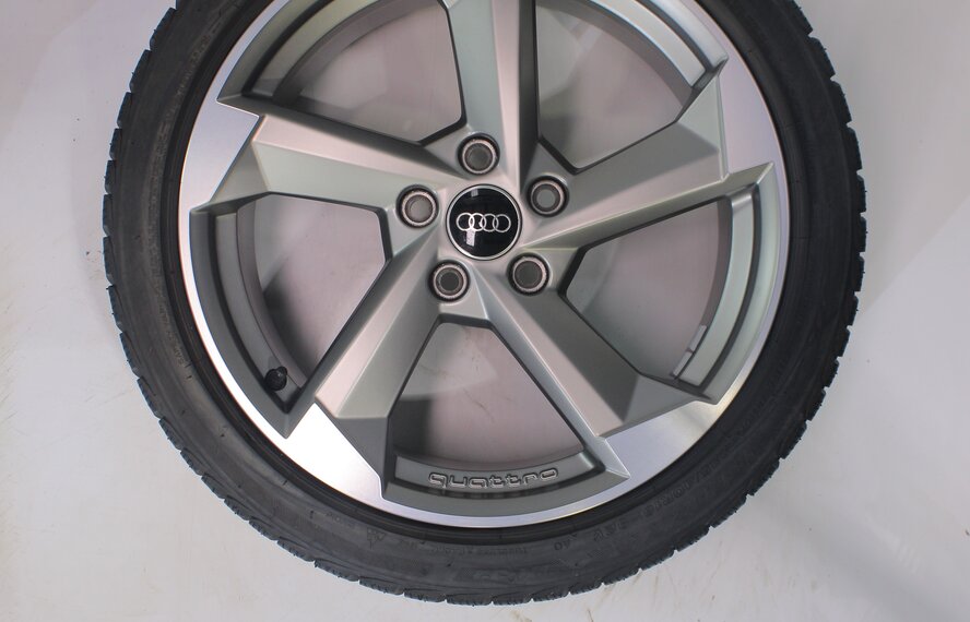 Audi Audi A3 8V 18 inch wheels Bridgestone Winter Tires Original