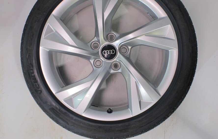 Audi Audi A4 S4 B9 8W 18 inch rims Hankook summer tires Original