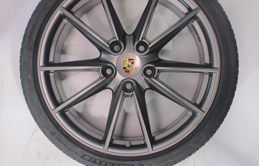 Porsche Porsche 911 992 Carrera S 4S Targa 4S 20 & 21 inch wheels Michelin winter tires Original