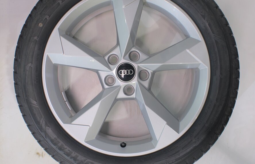 Audi Audi Q3 SQ3 F3B 19 inch wheels Goodyear winter tires Original