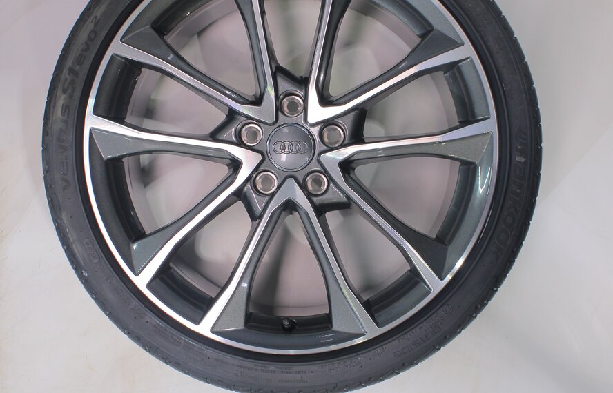 Audi Audi A4 S4 B9 8W 19 inch rims Hankook Summer tires New Original