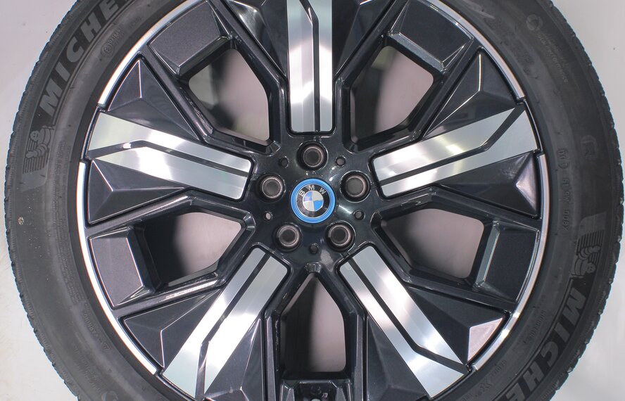 BMW BMW iX i20 1012 21 inch wheels Michelin Winter Tires Original