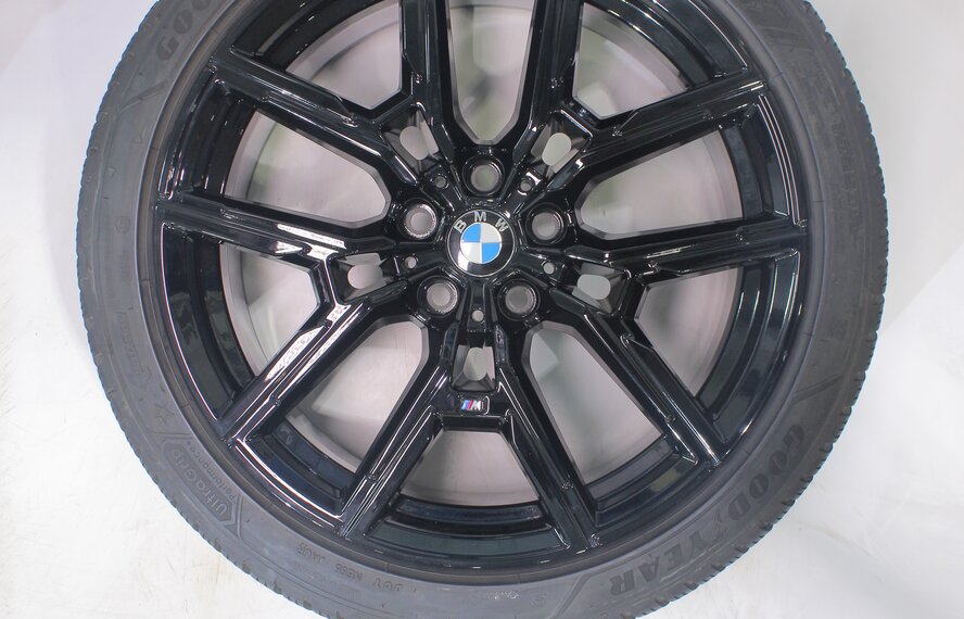 BMW BMW 4 series i4 G26 859M 19 inch rims Goodyear winter tires Original