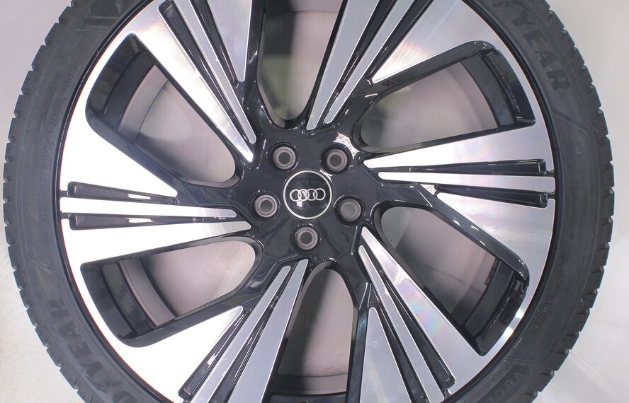 Audi Audi e-tron GE Q8 e-tron 22 inch wheels Goodyear All-Season (4 seasons) New Original