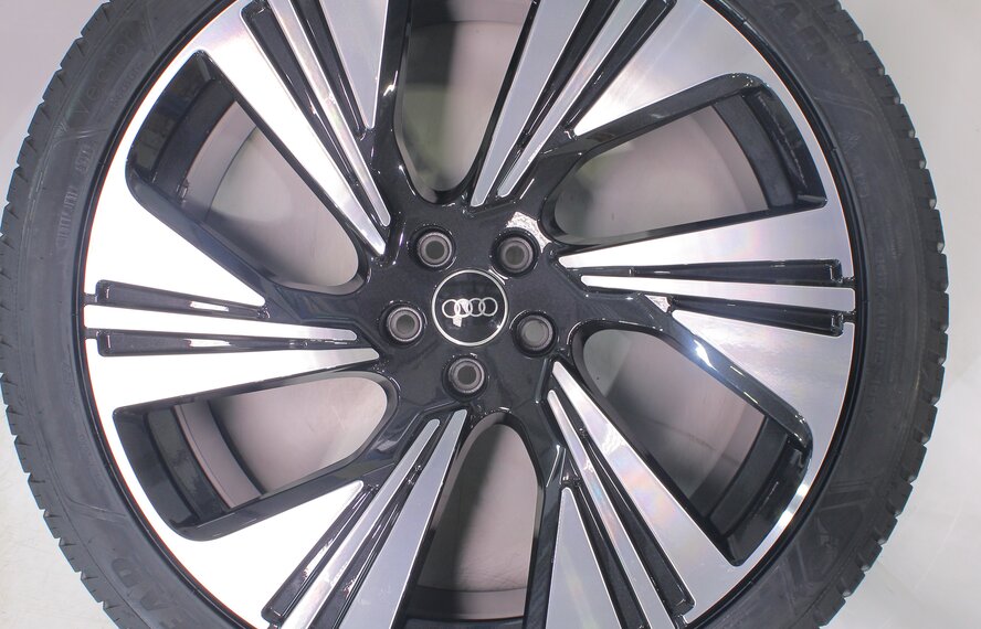 Audi Audi e-tron GE Q8 e-tron 22 inch wheels Goodyear All-Season (4 seasons) New Original