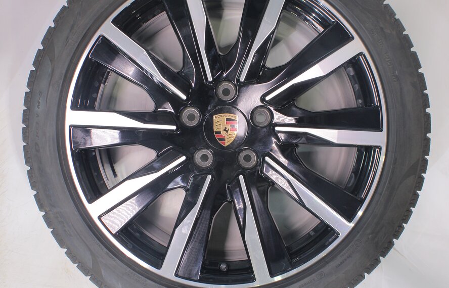 Porsche Porsche Taycan 4S S Turbo 20 inch wheels Pirelli Winter tires Original