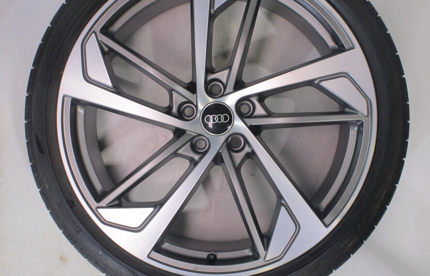 Audi A7 C8 from 2018 21 inch wheels Pirelli Summer tires Original