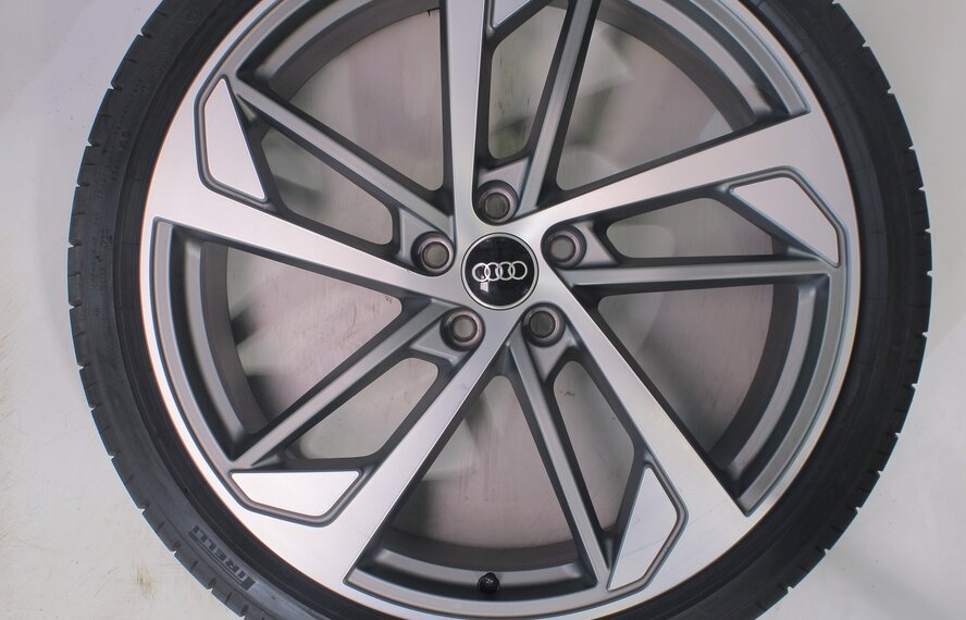 Audi A7 C8 from 2018 21 inch wheels Pirelli Summer tires Original