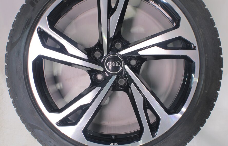Audi Audi e-tron GT 20 inch wheels Pirelli Winter Tires Original