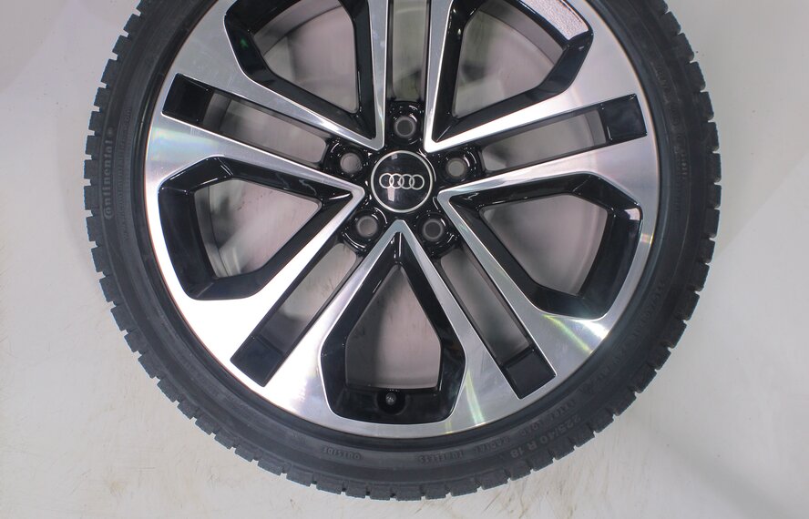 Audi Audi A3 S3 8Y 8V S-line 18 inch wheels Continental Winter tires New Original
