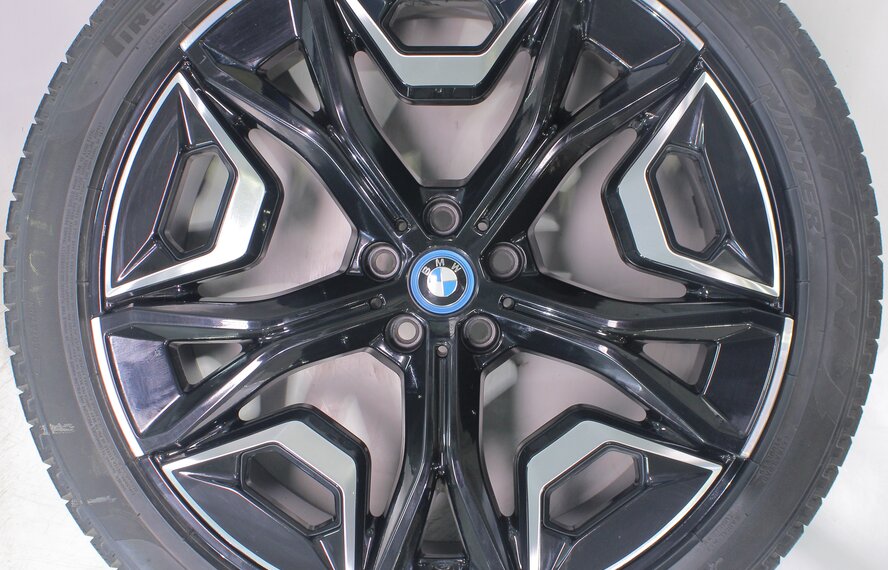 BMW BMW iX i20 1020 22 inch wheels Pirelli Winter Tires Original