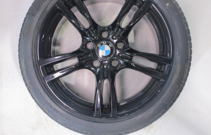 BMW BMW 3 4 series F30 F31 F32 F33 F36 400M 18 inch rims Pirelli Summer tires New Original