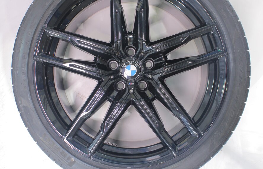 BMW BMW M8 F91 F92 F93 810M 20 inch wheels Pirelli Summer tires Original
