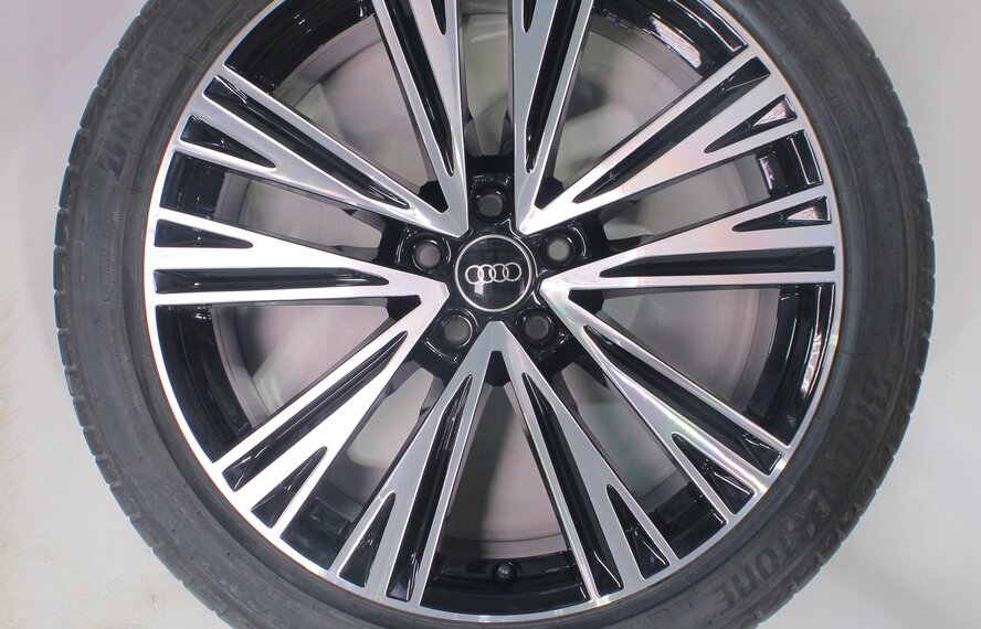 Audi A6 C8 from 2018 20 inch rims Bridgestone Summer tires Original