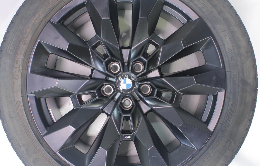 BMW BMW XM G09 917M 21 inch rims Pirelli Runflat winter tires Original