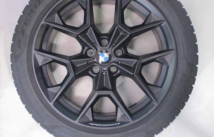 BMW BMW 5 series i5 G60 G61 942M 19 inch wheels Pirelli Winter tires Original