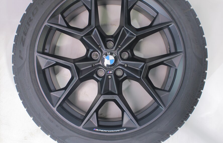 BMW BMW 5 Series i5 G60 G61 942M 19 inch rims Pirelli Winter Tires Original
