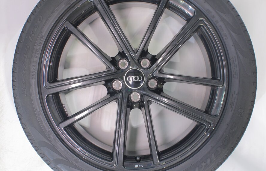 Audi Audi Q5 8MA S-line 20 inch wheels Pirelli summer tires Original