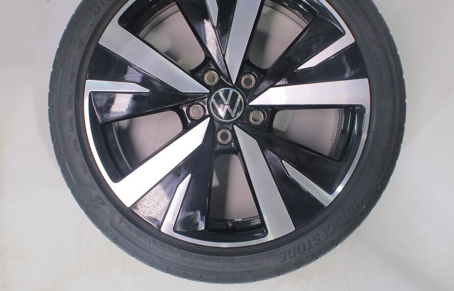 Volkswagen Volkswagen Golf 5 6 7 8 Catania 18 inch wheels Bridgestone Summer tires New Original