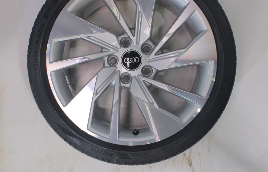 Audi Audi A3 S3 8Y 8V 18 inch wheels Pirelli Summer tires Original
