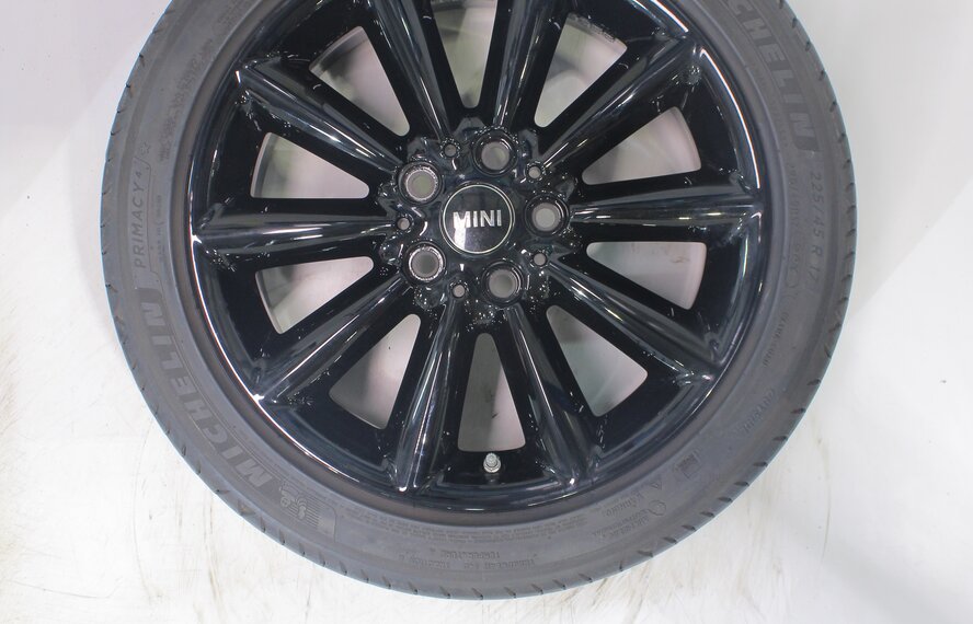 Mini Mini Clubman F54 518 17 inch wheels Michelin Summer tires Original