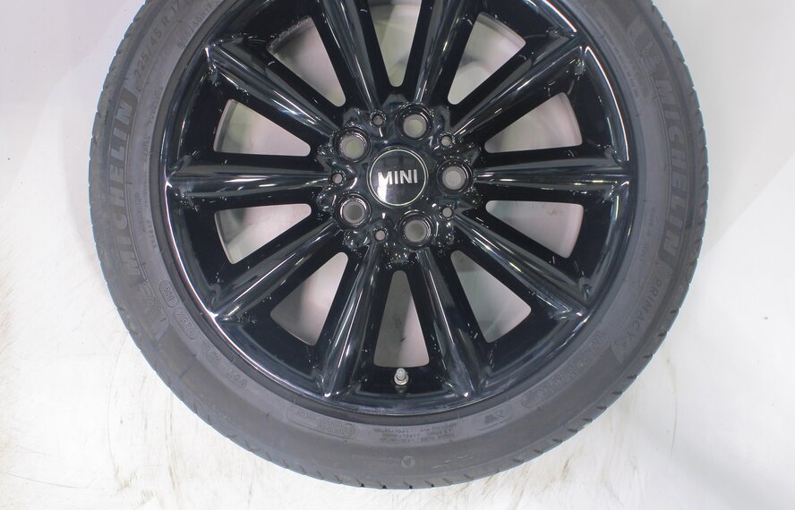 Mini Mini Clubman F54 518 17 inch wheels Michelin Summer tires Original