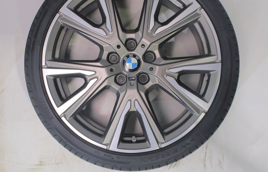 BMW BMW 1 2 series F40 F44 2 series Gran Coupe 557M 19 inch wheels Pirelli Summer tires Original