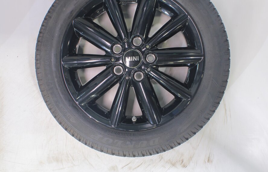 Mini Mini Cooper / S / One / Convertible F55 F56 F57 508 16 inch rims Dunlop Runflat Winter tires Original