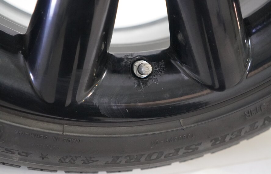 Mini Mini Cooper / S / One / Cabrio F55 F56 F57 499 17 inch wheels Dunlop winter tires Original