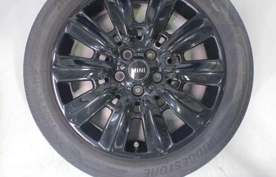 Mini Mini Countryman F60 533 18 inch wheels Bridgestone Runflat Summer tires Original