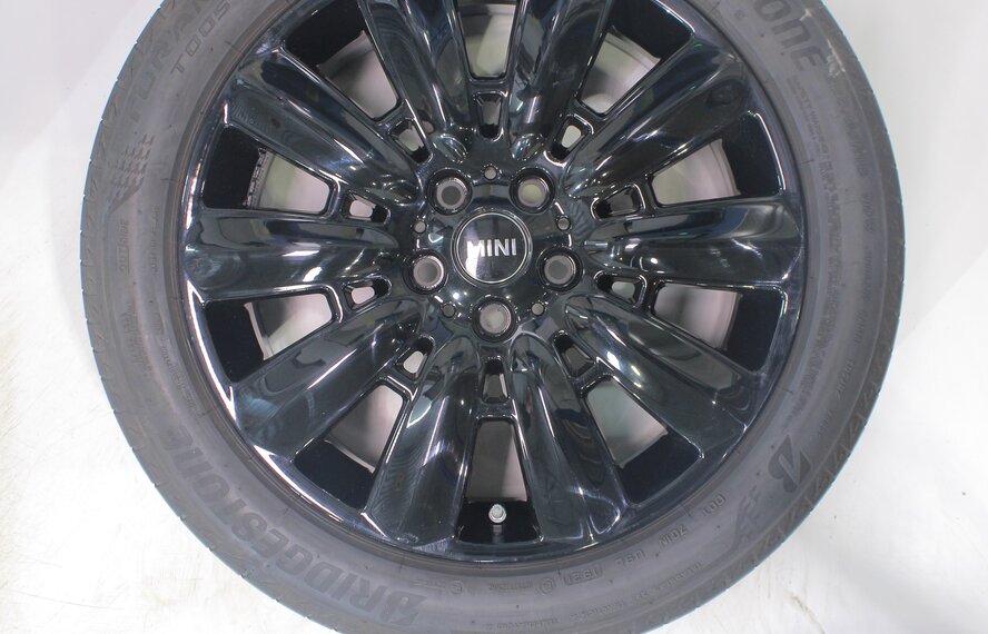 Mini Mini Countryman F60 533 18 inch wheels Bridgestone Runflat Summer tires Original