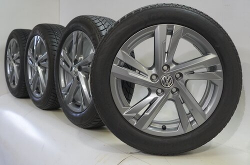 Volkswagen VW Polo 2G 16 inch rims Goodyear Winter Tires Original
